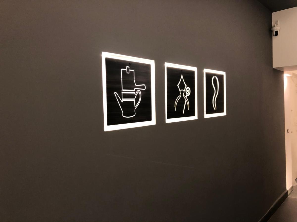 Vesucharme Suite Luxury Room Napoli Bagian luar foto